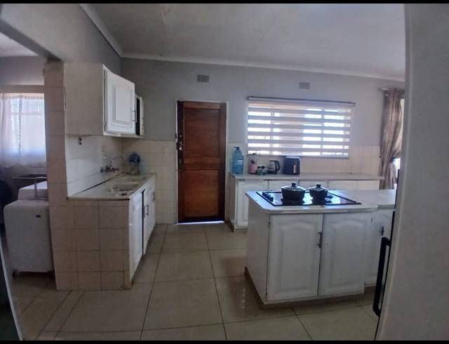 2 BEDROOM HOUSE FOR SALE IN ELSBURG